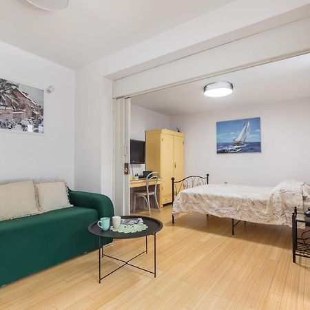 Luxury Apartment Silvana With Beautiful Garden Split Exterior foto